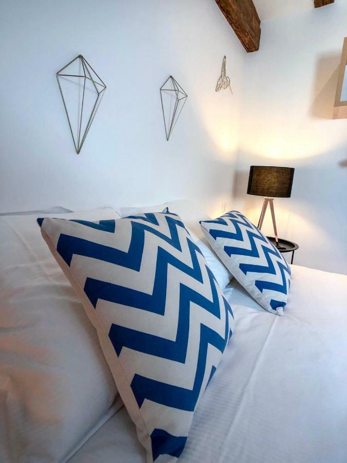 Apartamento Beauty & The Beast - Old Town Cosy *
