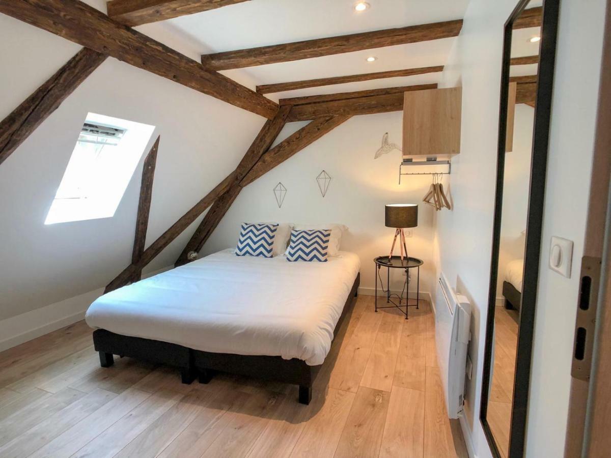 Beauty & The Beast - Old Town Cosy Apartamento